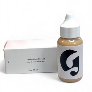 Glossier Perfecting Skin Tint G9 Sheer Foundation Makeup 1 oz
